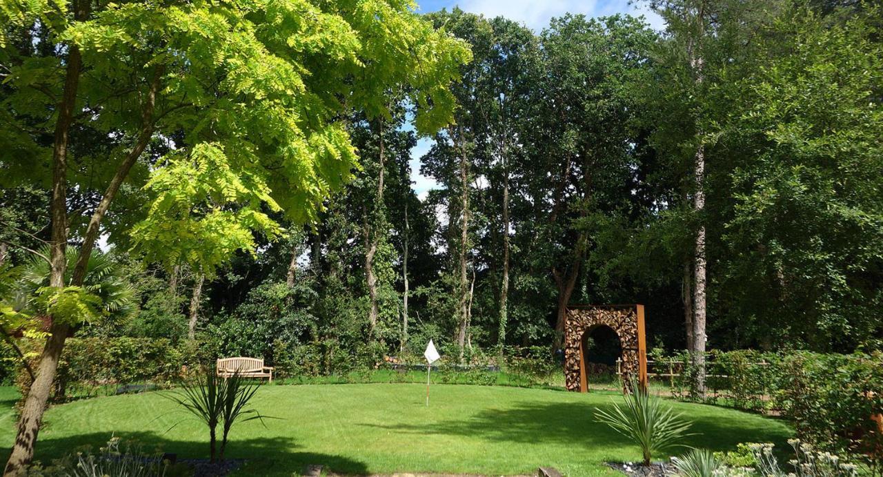 Domaine De Pan Villa Saint-Lyphard ภายนอก รูปภาพ
